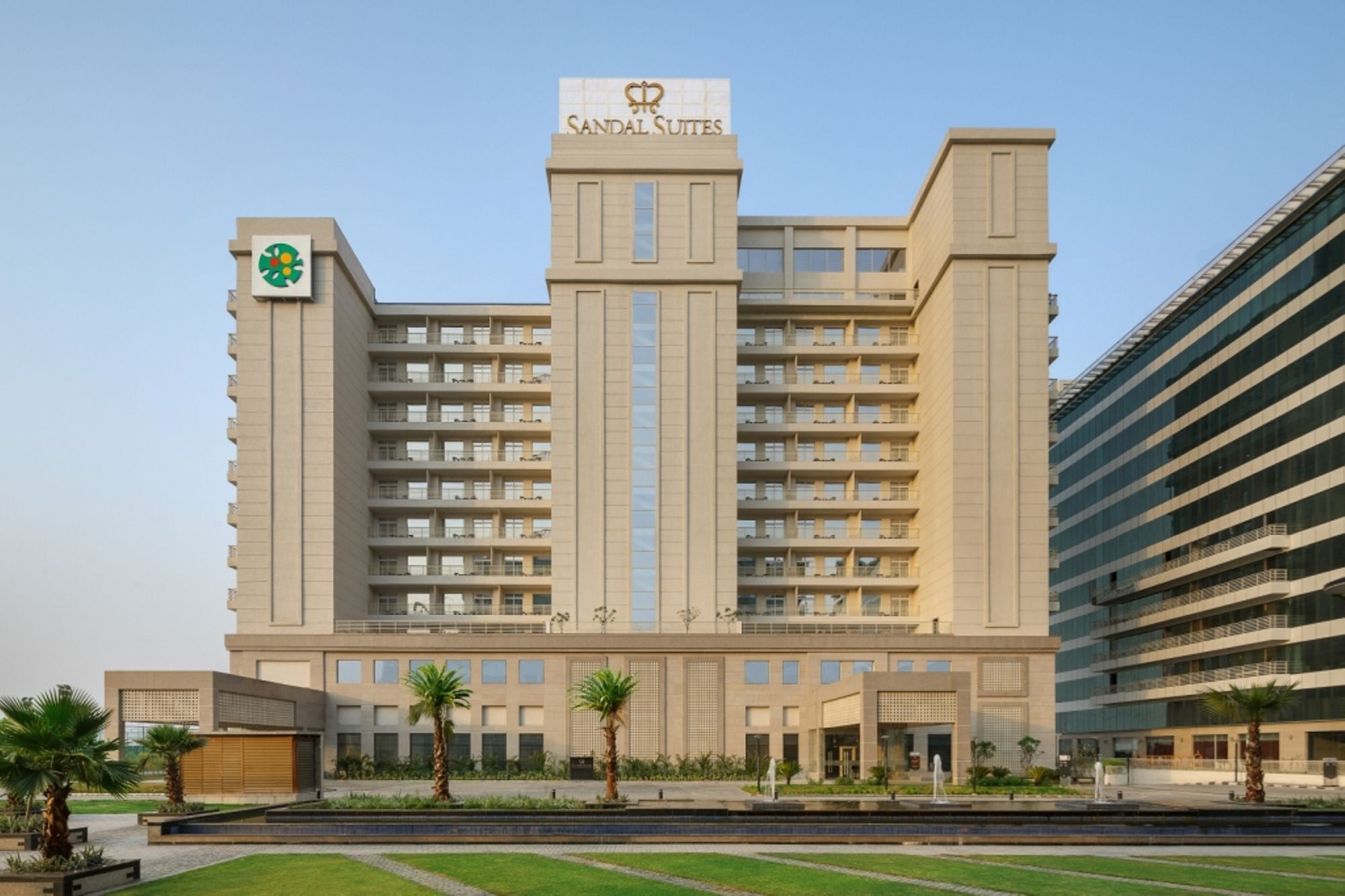 Sandal Suites By Lemon Tree Hotels Noida Exteriér fotografie