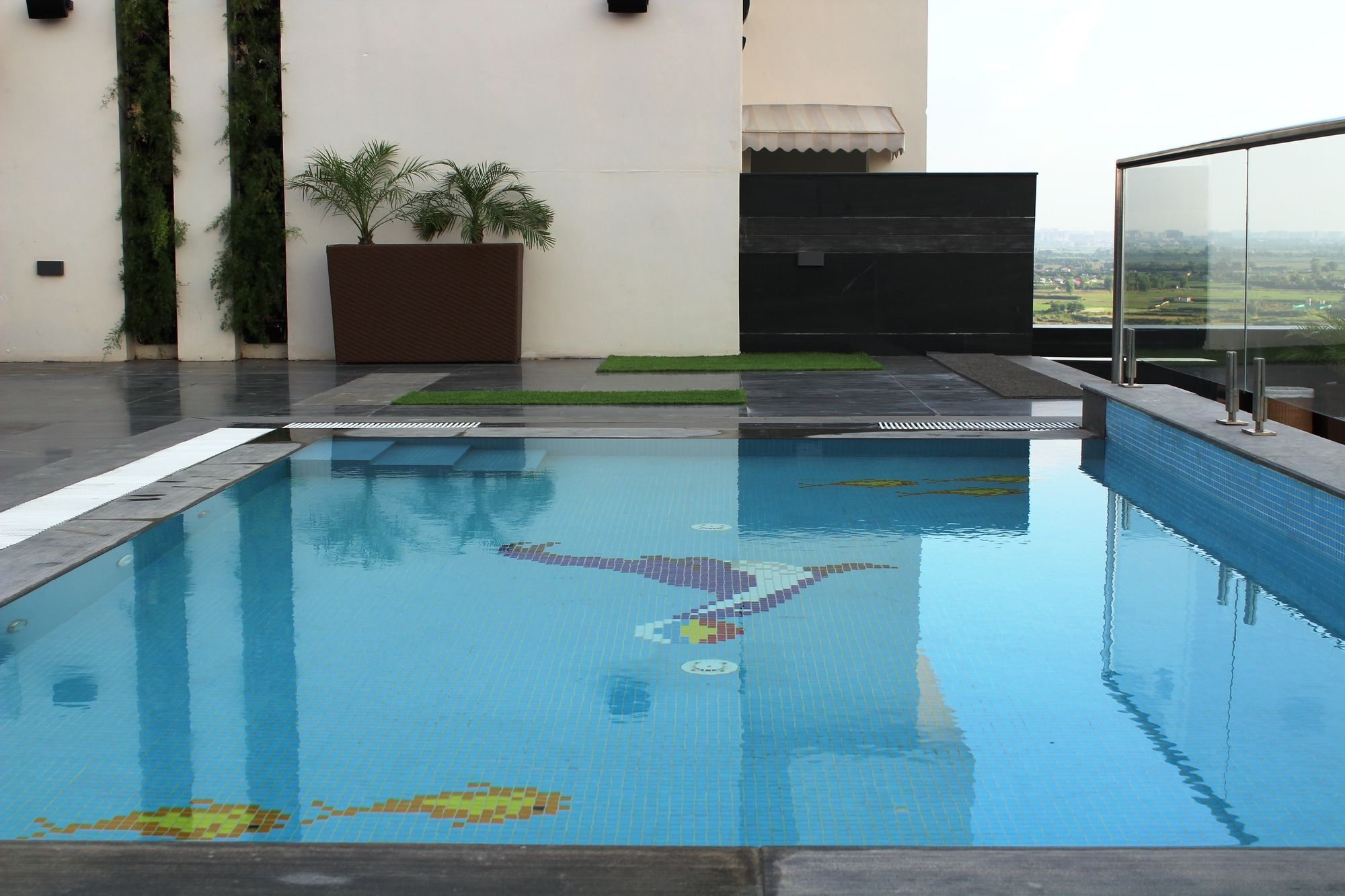 Sandal Suites By Lemon Tree Hotels Noida Exteriér fotografie